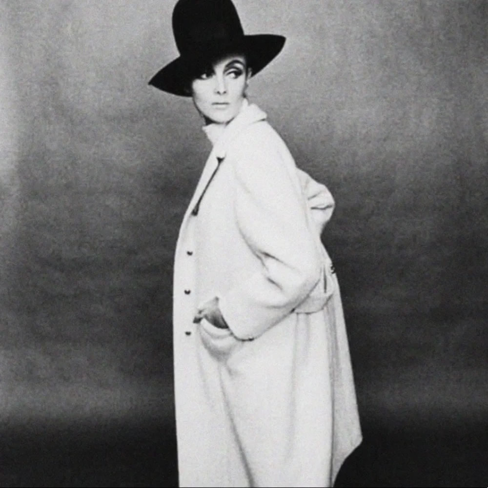 📚 Terence Donovan Fashion - Hardcover Book - Picture 6 of 12